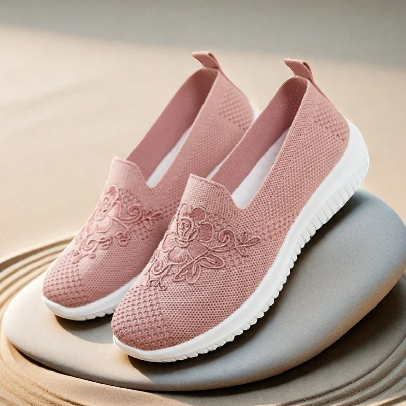 Women's Slip-On Knit Mesh Loafers Lightweight and Comfortable Breathable Mesh Walking Shoe Casual Embroidered Flat Loafers