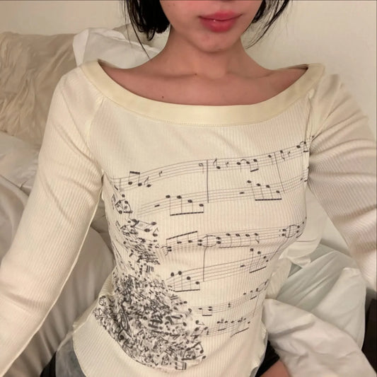 Women´s Slim Fit Off-Shoulder Top - Long Sleeve Ruffle Trim with Note Print