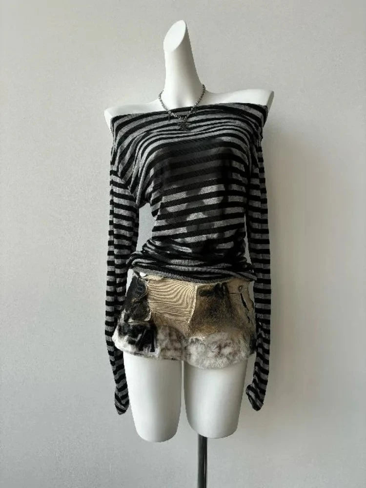 2000s American Vintage Gothic Black Women T-shirts Punk Style Graphic Grunge Tshirts Harajuku Y2k Long Sleeve Tops Streetwear