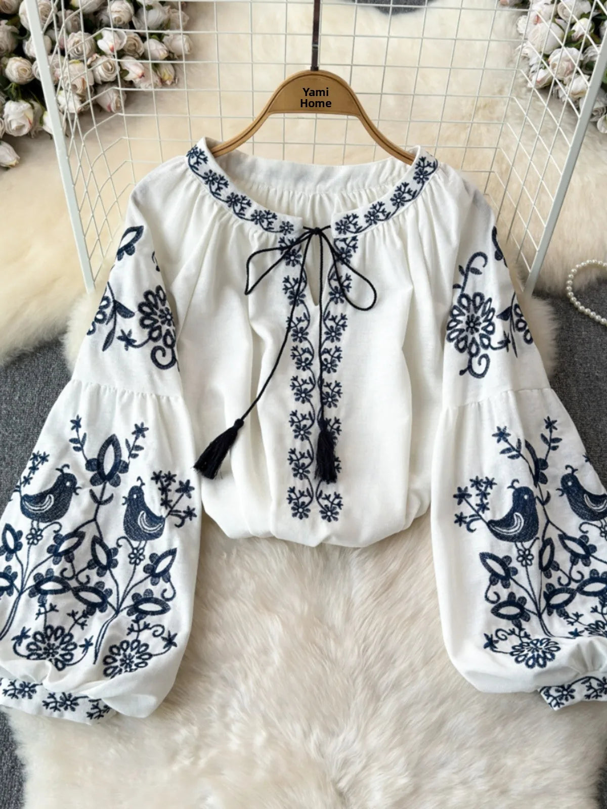 Retro Ethnic Sle Long Sve round Ne Loose irt Women's Doll Top Commute Sle Korean Version Embroidered Faionable
