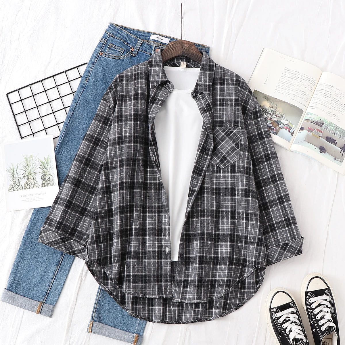 Fresh Flannel Plaid Shirt Women 2025 New Female Blouses and Tops Cotton Loose Long Sleeve Casual Shirts Fine Women's Clothes