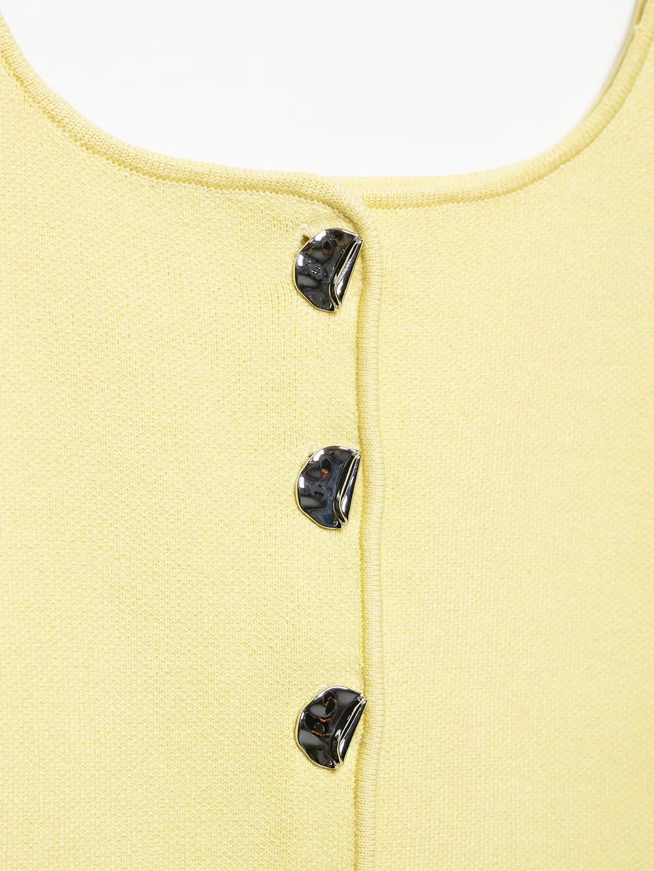 Zevity Women Basic Square Collar Knitting Sling Blouse Female Chic Sleeveless Buttons Design Vest Shirt Blusas Crop Tops LS9040