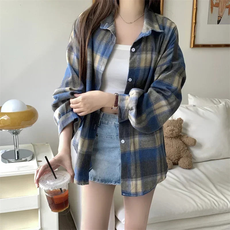 Black Flannel Shirt for Women Long Sleeve Collared Button-Up Tartan Plaid Shirt Jacket  Teen-girl Casual Everyday Outfit