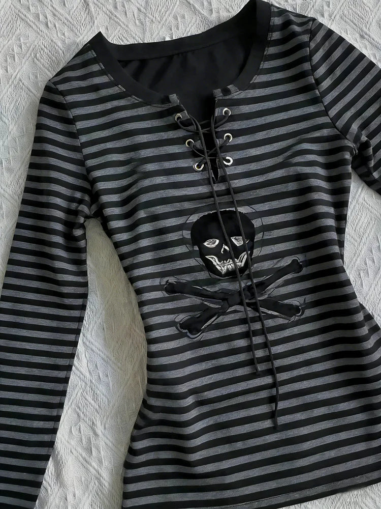 2000s American Vintage Gothic Black Women T-shirts Punk Style Graphic Grunge Tshirts Harajuku Y2k Long Sleeve Tops Streetwear