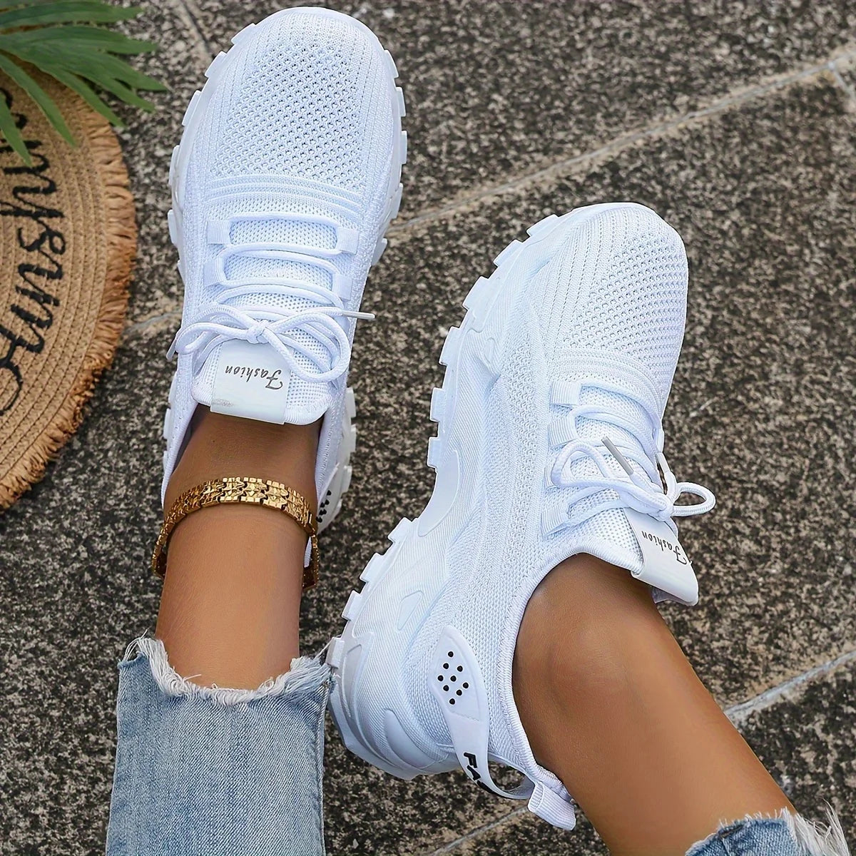Fashion Knitted Sneakers for Women Mesh Breathable Lace-up Casual Sports Shoes Women's Casual Shoes